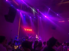 -TZ House音乐现场(来福士中心店)