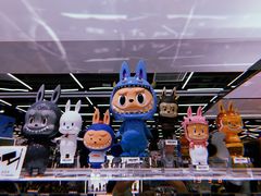 -泡泡玛特POPMART(侨福芳草地店)
