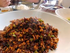黑三剁-泓0871臻选云南菜·味庄