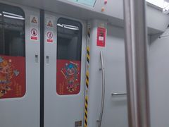 -昆明火车站(地铁站)