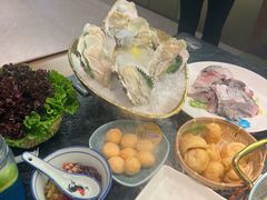 -得意咚瓜·顺德鱼生·冬瓜火锅(深圳首店)