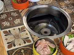 -顶上头·螺蛳火锅(五一新村店)