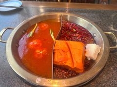 -小天鹅火锅·一线江景洪鼎旗舰店(洪崖洞店)