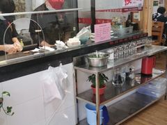 -正宗普宁豆干坊·洪记砂锅粥(红领巾路店)