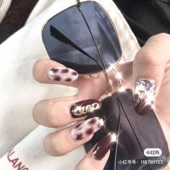 -Pink You美甲洗眉纹绣定制中心