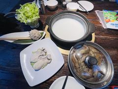 -大良毋米粥·粥底火锅(岭南天地店)