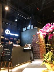 -Kraemer Paris  苏豪路易士·嘉玛发廊