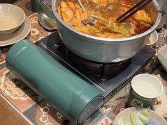 -顶上头•螺蛳粉火锅(德思勤复地星光店)