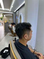 -D.G造型·烫发染发接发