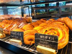 -麦田工坊(月湖店)