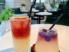 -Oasis Bar & Grill
