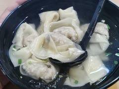 -真真鲜馄饨店(启蒙路店)