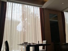 -民族饭店-四季餐厅