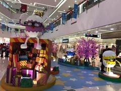 -新田360广场(上海华侨城店)