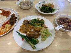 -梦航彩虹之约自助餐厅(华府天地店)