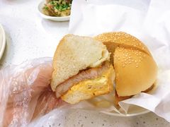 招牌猪扒包-旺角宝港式茶餐厅(寮步店)