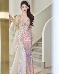 -Lady  Jane高端婚纱礼服馆
