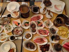 -雍和会海鲜姿造自助(湖东路店)