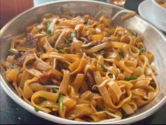 -牛一煲美食(江高店)