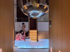 -涨巢·潮玩水疗局