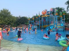 -欢乐水魔方水世界