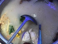 -千岛蚝高压锅生蚝·人参火锅(白云万达店)