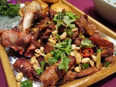 夹饼烤羊腿羊腿-老东吴食府(雅都店)