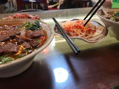 -金杨拉面王小吃面馆·牛三宝面·红烧牛肉粉