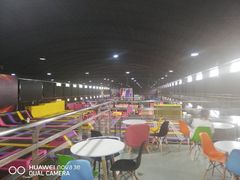 -嘿哟动霸CHUA·新潮玩运动娱乐中心·蹦床滑冰团建乐园