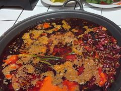 -旧街市鲜货老火锅(大光路店)