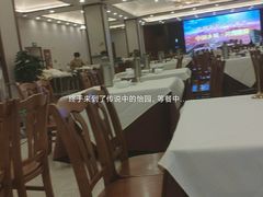 -怡园饭店-餐厅(四望亭店)