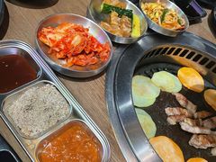 -香猪坊韩国烤肉专属门店(魏公村店)