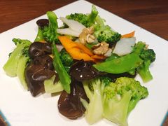 -那家老院子东北菜·饺子·小鸡炖蘑菇(艳华街店)