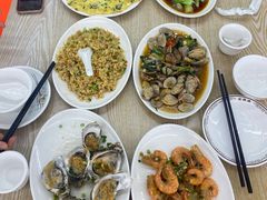 -红月湾海鲜饭店•沙滩海景(双月湾店)