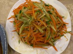 -维吾尔餐厅(宜山路店)