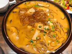 虾汤菌菇烧细粉-将相和·海鲜蒸饺大连菜