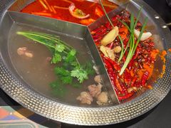 -廖掌柜·重庆鲜货火锅(上海首店)