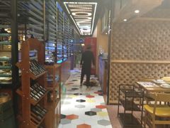 大堂-骨捞专家·金华砂锅(西田城购物中心店)