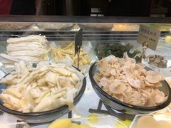 -成都你六姐·牛肉冒菜(城市集市合生汇店)