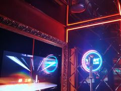 -温莎KTV(珠江路店)