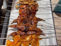 -街角等你.大连海鲜烧烤.经典铁板海鲜串(西安路店)