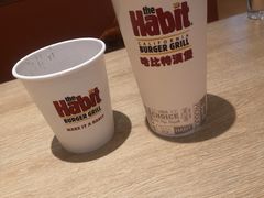 -The Habit Burger Grill 哈比特汉堡(爱琴海店)