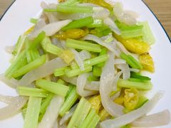 -钟记家菜(红专南路店)