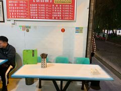 大堂-新繁牛肉豆花(都江堰店)
