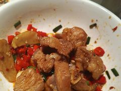 -老湖南民间菜·牛肉十八炒(花都店)
