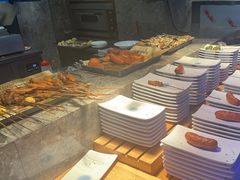 -曼格活海鲜·牛排自助(光明蓝鲸店)