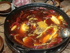 -王婆乔鲜鱼自助火锅(蜀汉路店)