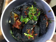 -黑色经典臭豆腐·湖南特产(坡子街特产局店)