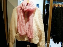 -URBAN REVIVO(北京斯普瑞斯奥特莱斯店)
