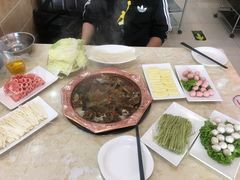 -城一锅涮烤羊蝎子·烤串